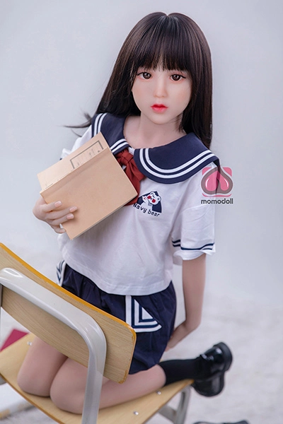 貧乳セーラー服セックスドール