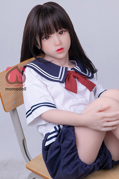 貧乳セーラー服セックスドール