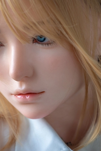 シリコン製  制服 美少女らぶどーる  金髪 リアル 巨乳 ラブドール 　 