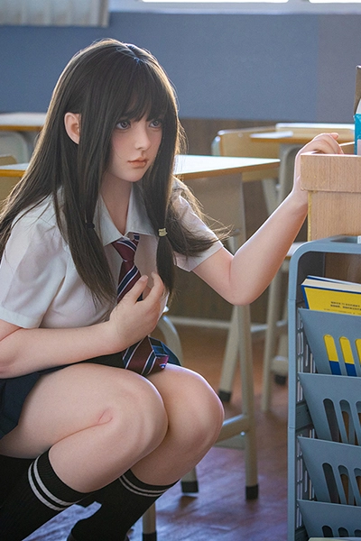 高校生美少女ラブドール