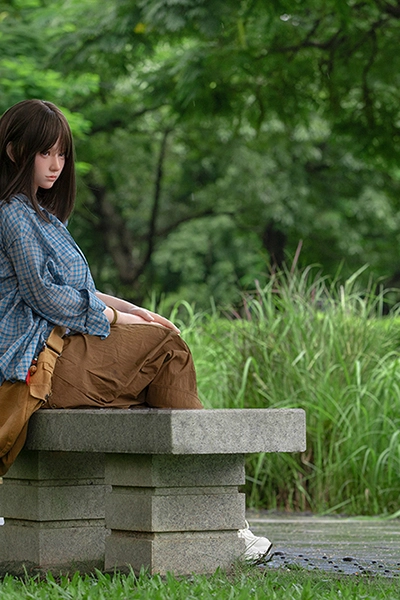  美少女等身大ダッチワイフ