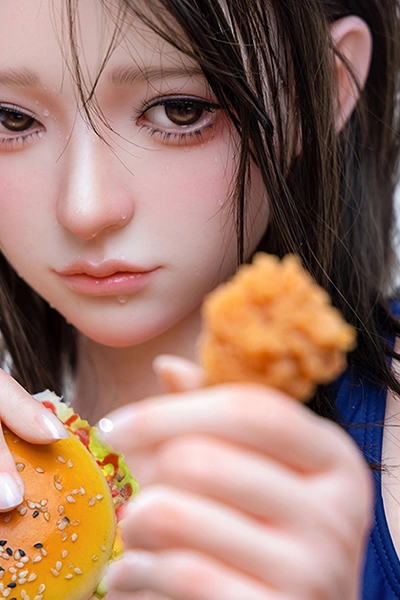 清楚系美少女ラブドール