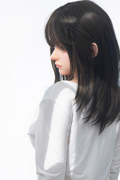 白い肌リアルドール 