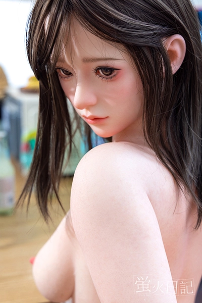 綺麗な美巨乳リアルラブドール