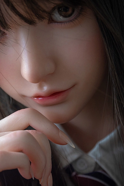 最新シリコン人形