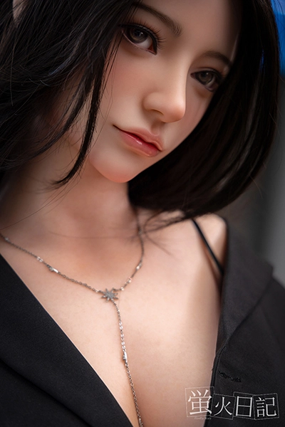 容姿上品ラブドール