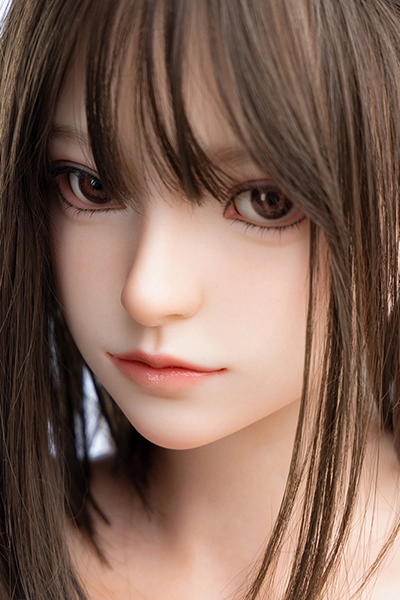  キュートな美少女リアルラブドール