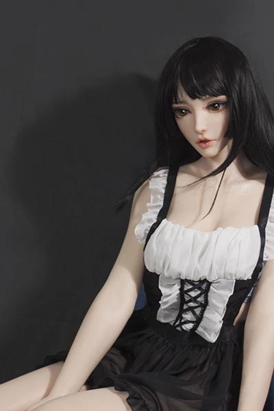 可愛い癒し系美少女セクシードール