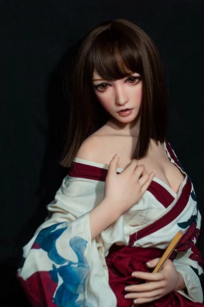 ElsaBabe 可愛いセクシードール