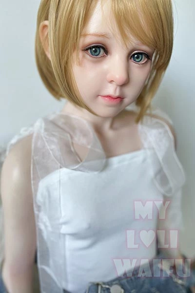 MLW DOLL 幼顔ラブドール
