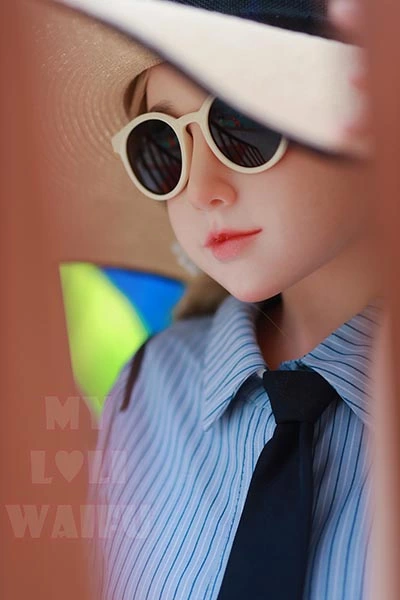 148cm Bカップ 小柄リアルセックスドール