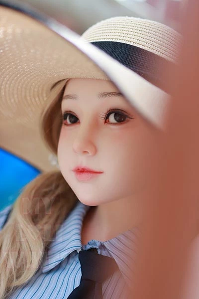 高級美少女ダッチワイフ