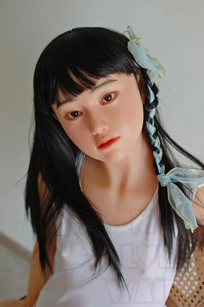 清楚系等身大リアルドール