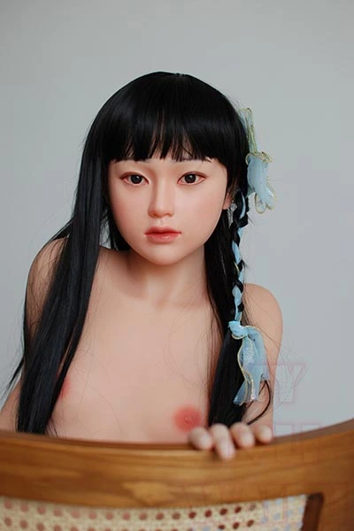 清楚系等身大リアルドール