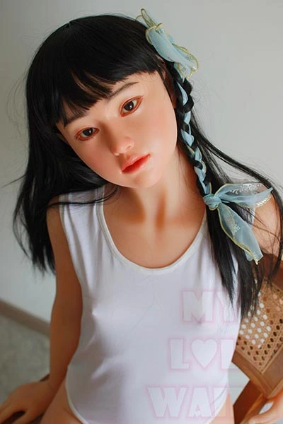 清楚系等身大リアルドール
