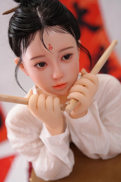 小柄 アダルトドール