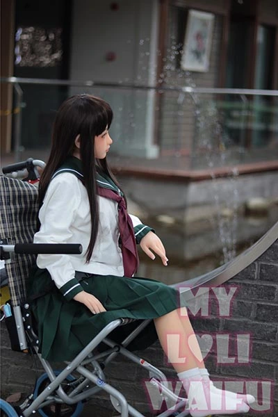 JK制服 ロリ系 セックスドール