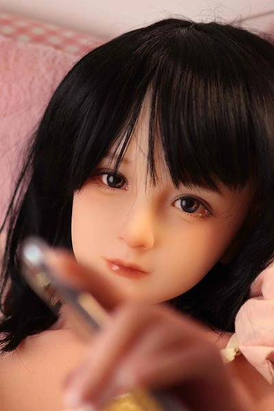 超 リアル ラブドール