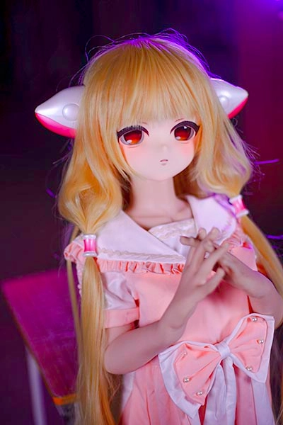アニメ風セクシードール