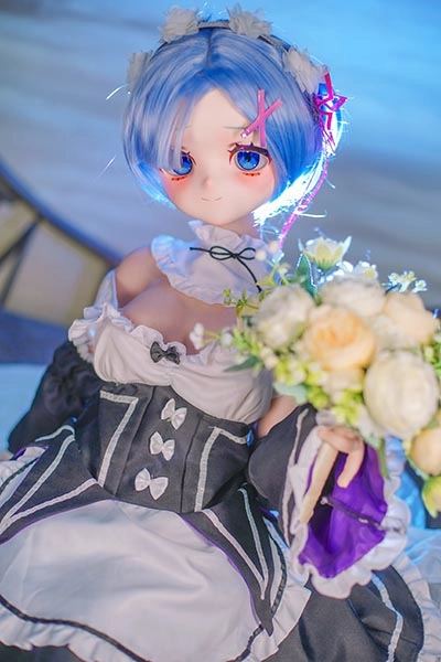 アニメ風美少女 セクシードール