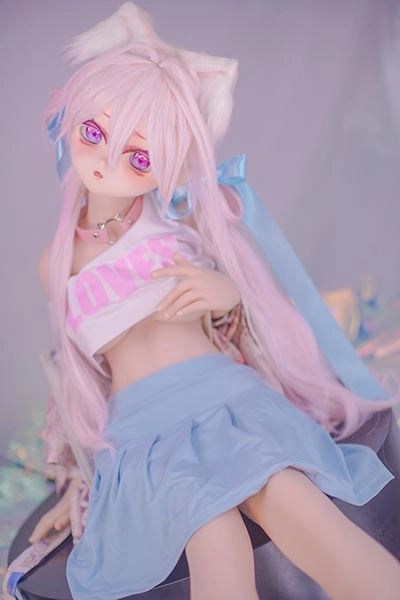 可愛い猫耳ラブドール