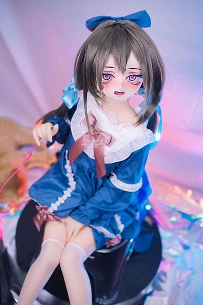 アニメ風セクシードール