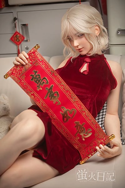 巨乳 金髪 チャイナドレスダッチワイフ