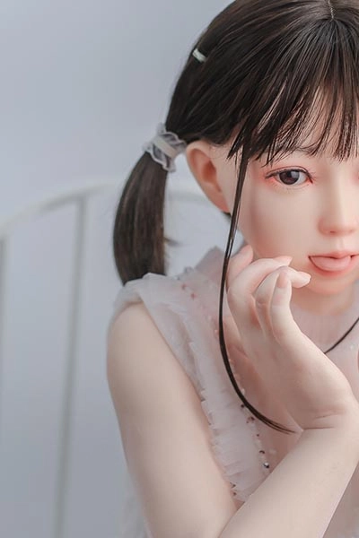 MLW DOLL ミニサイズ ダッチワイフ