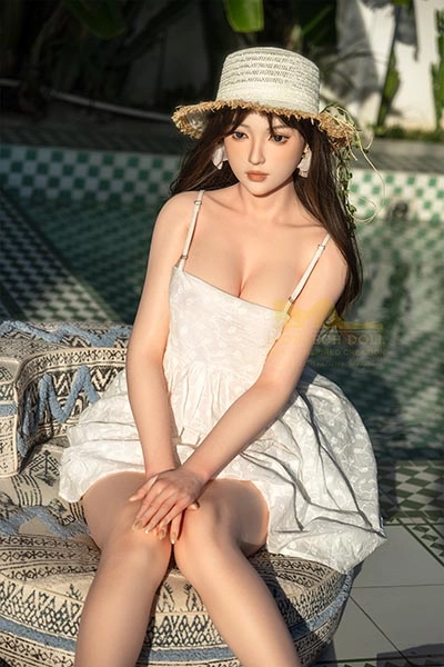 人気アダルトラブ人形