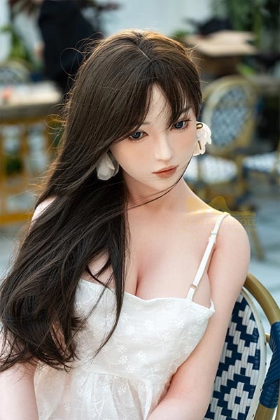 Irontech Doll 外国人美女風ラブドール