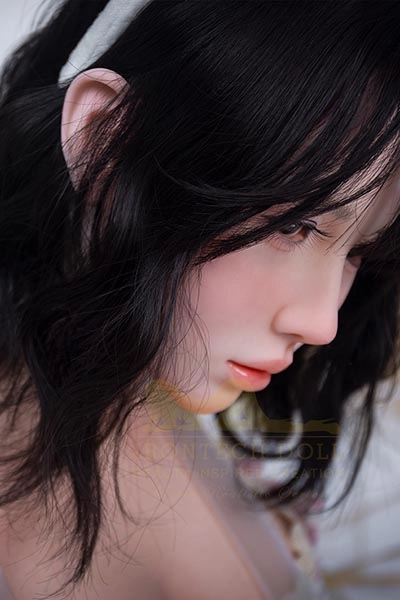 女優系ラブドール