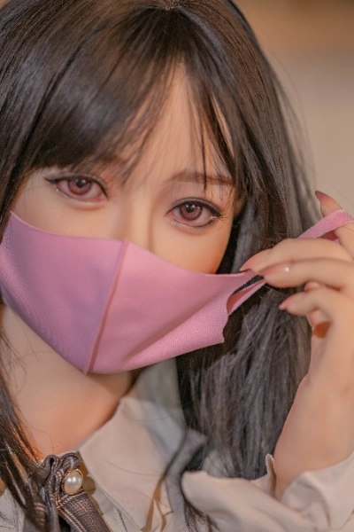 清楚系セックスドール