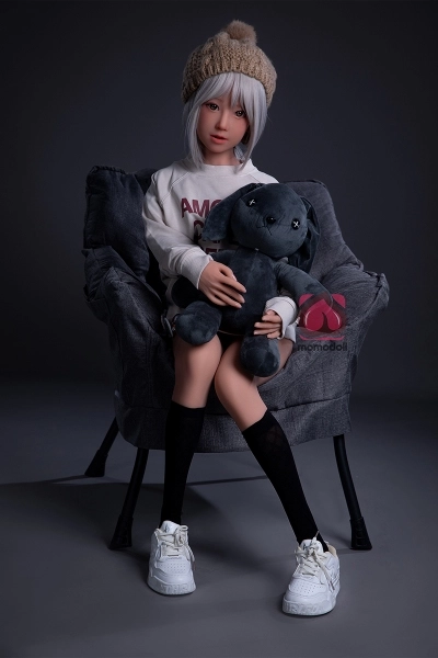 MOMODOLL 可愛いロリラブドール