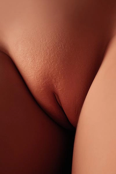 民族系美人ラブドール