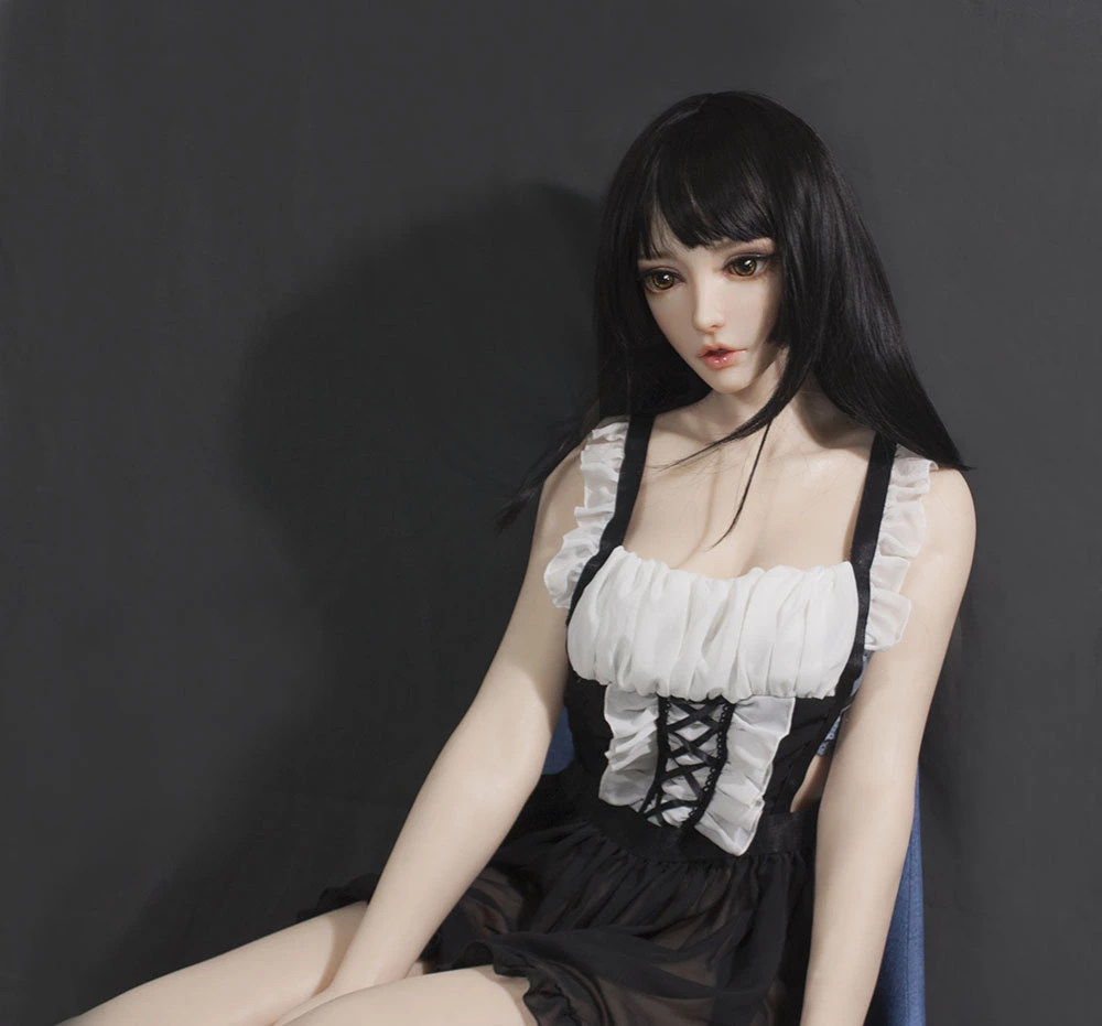 大人可愛いラブドール