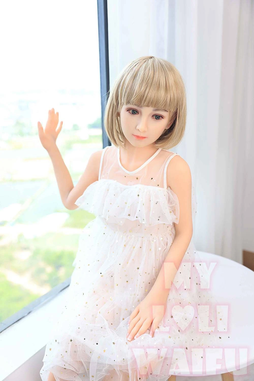 126AA 短い髪 魅力 ロリラブドール