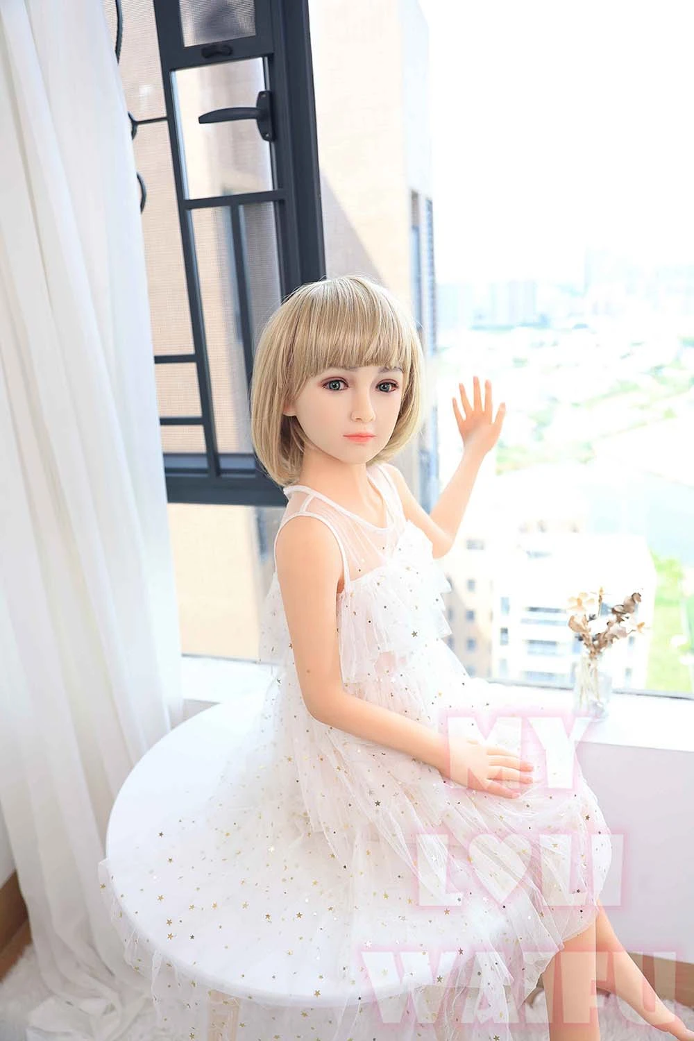126AA 短い髪 魅力 ロリラブドール